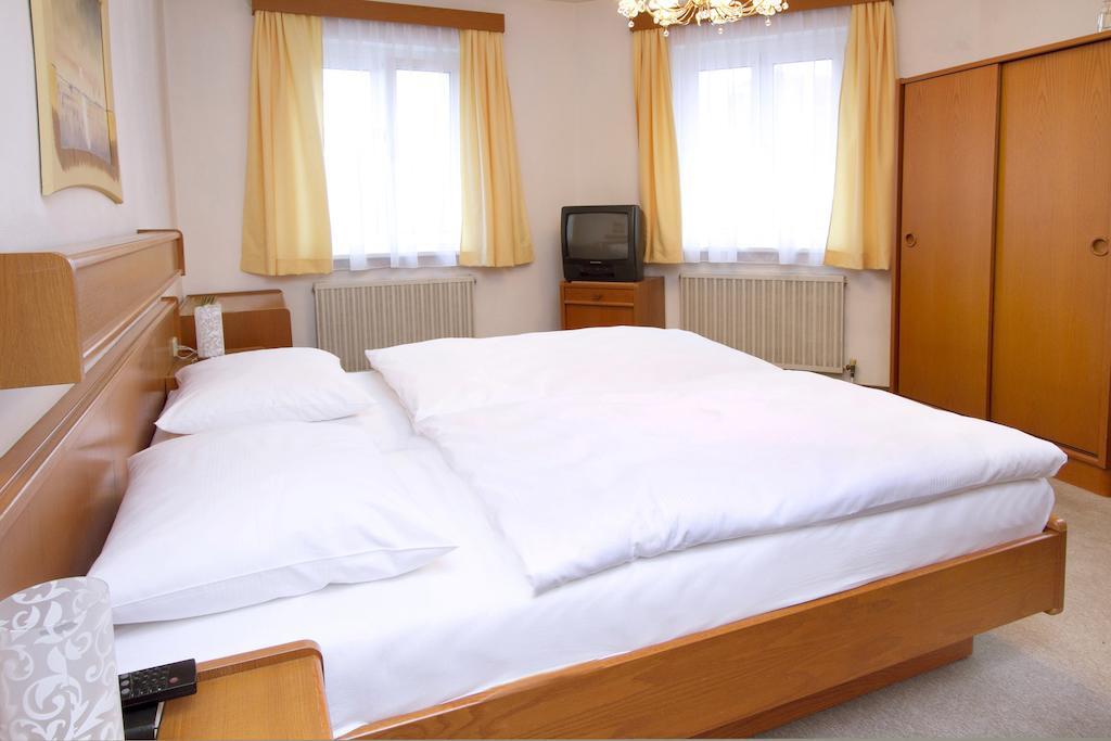 Hotel Zur Sonne Korneuburg Værelse billede